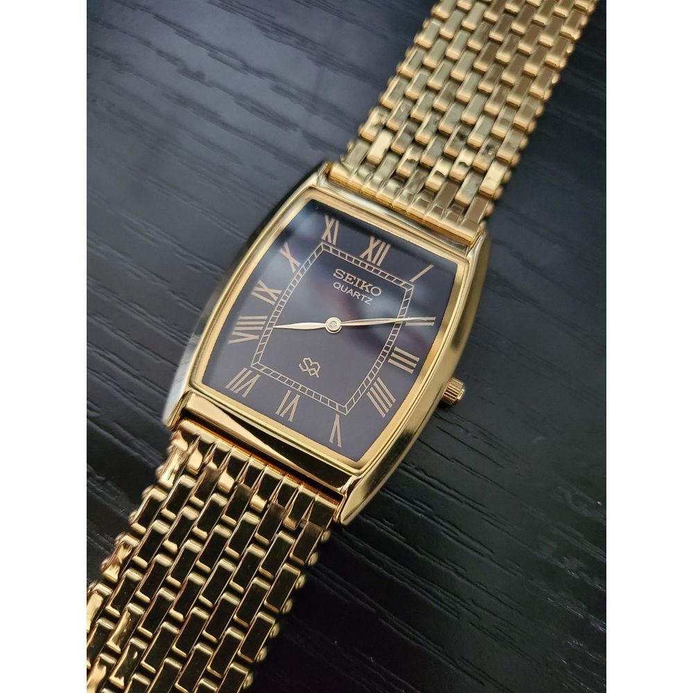 RARE - Mint Condition Vintage Seiko Slim SQ Barrel Tank‎ Gold Watch